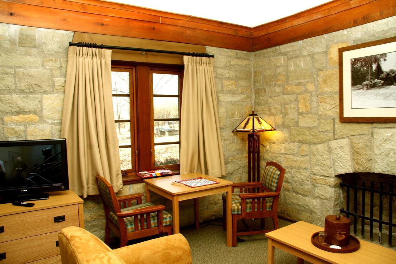 Pere Marquette Lodge & Conference Ctr; BW Premier Collection Графтон Экстерьер фото